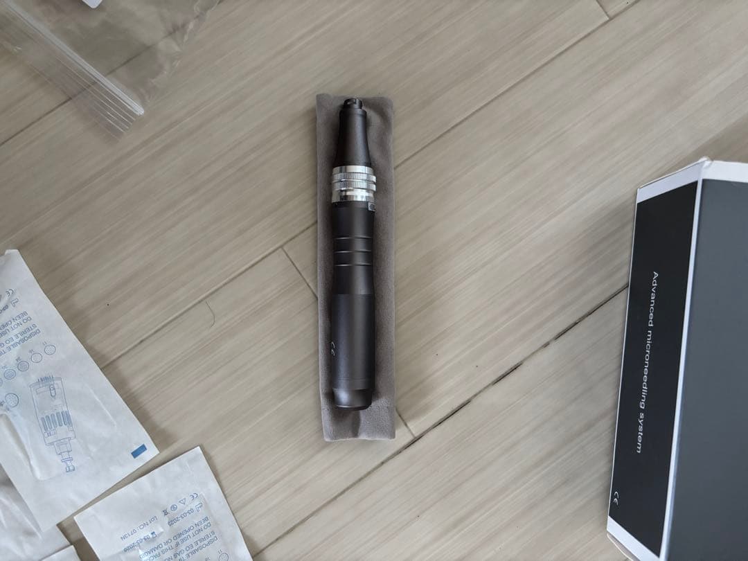 Dr. Pen Ultima m8 脱毛器 交換用カートリッジ付き