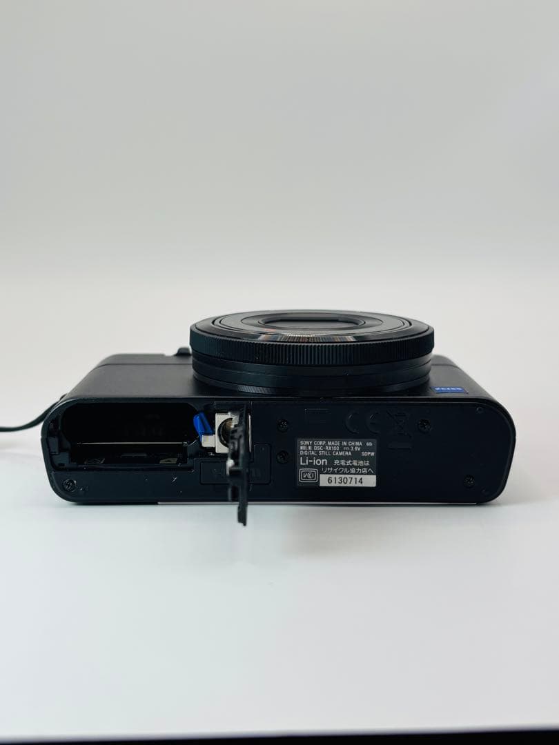 【動作確認済】SONY DSC-RX100 初代 バッテリー付 コンデジ